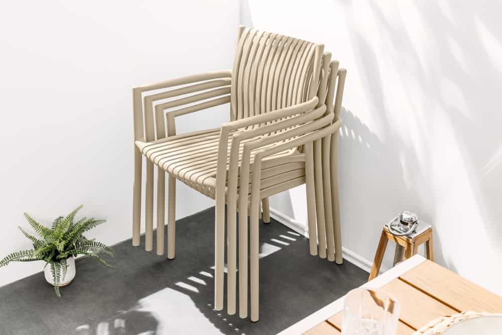 In- und Outdoor Stuhl STUDIO ITALIA greige stapelbar wetterfest Gartenstuhl