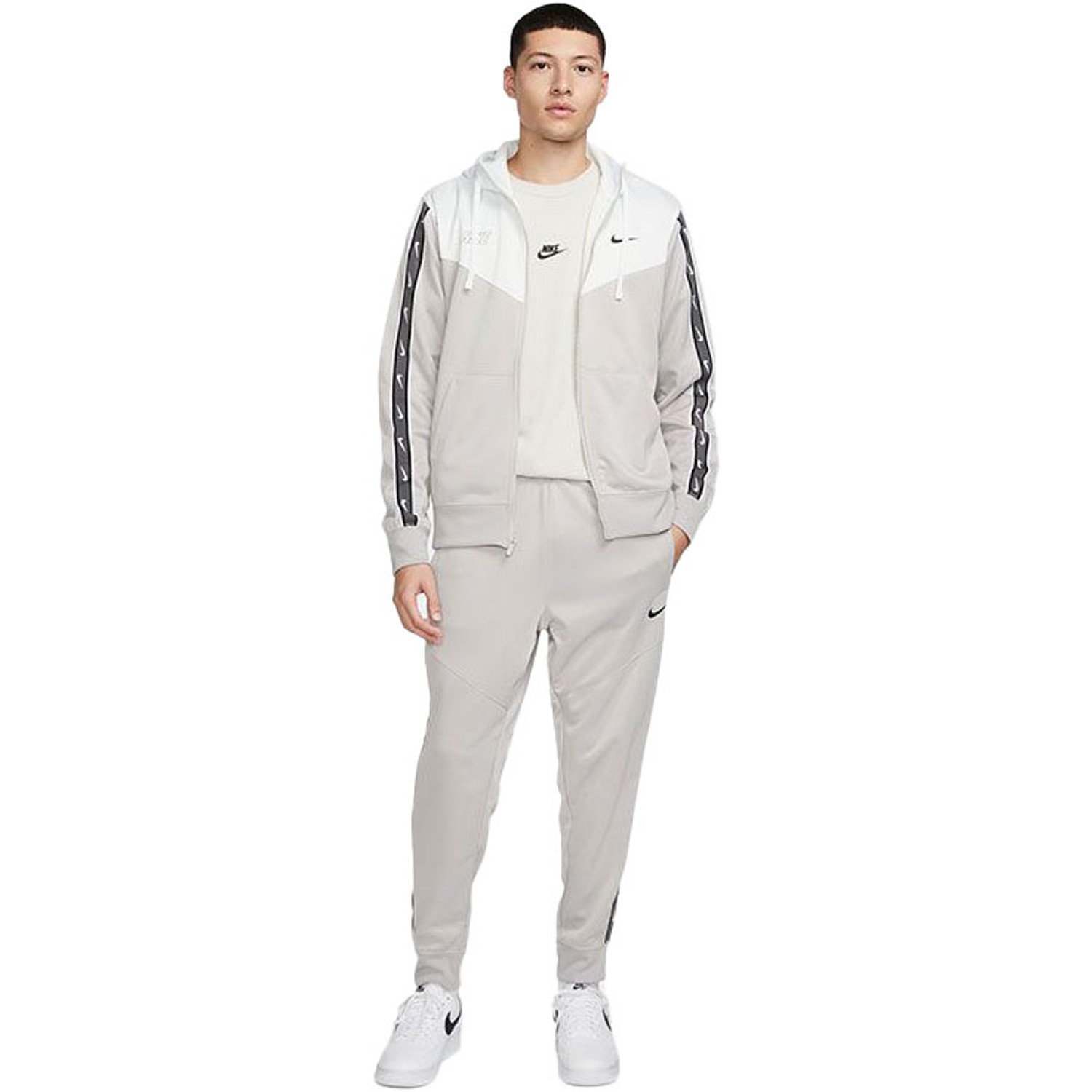 Nike Sportswear Repeat Trainingspak