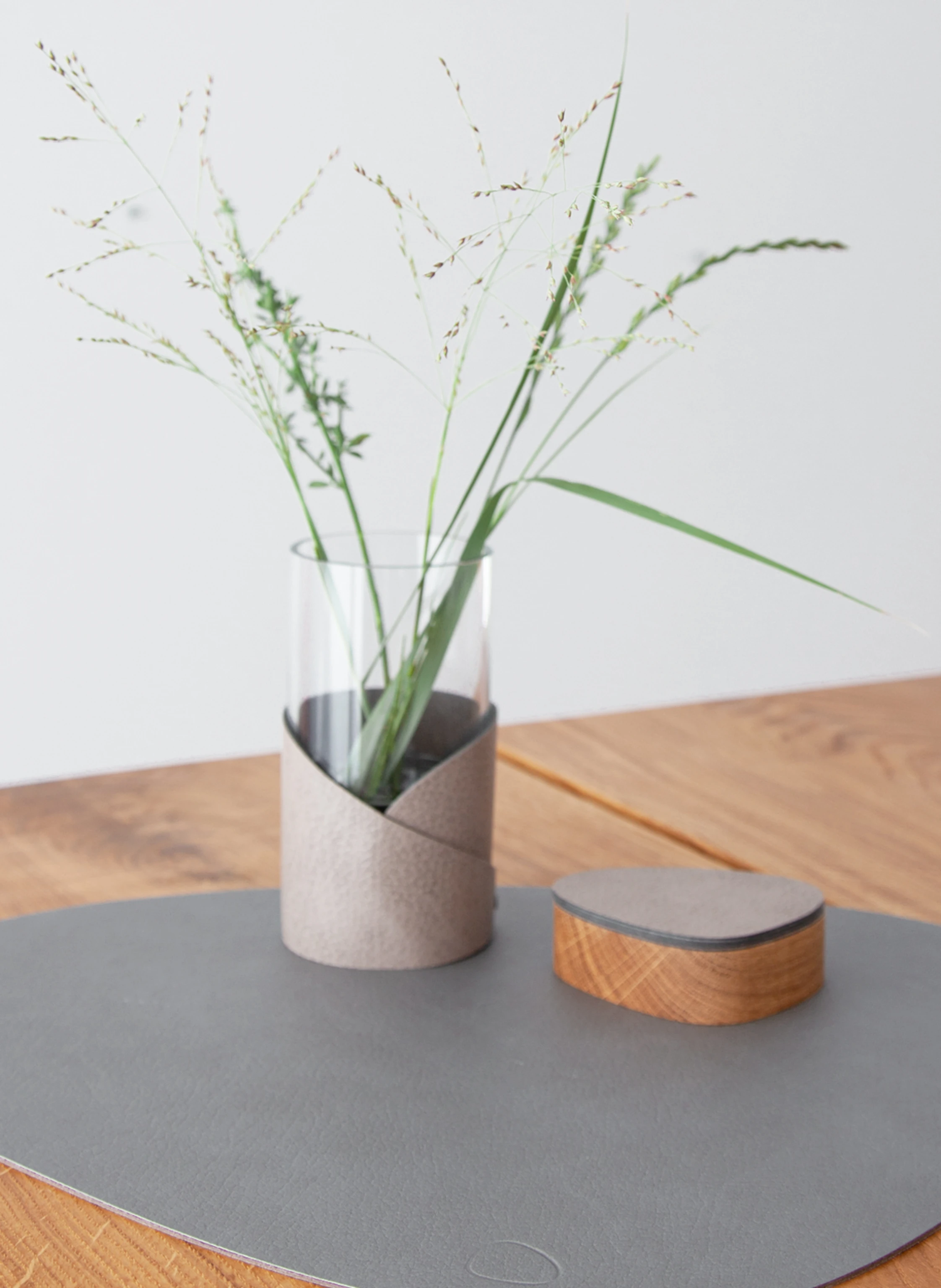 LINDDNA Tischset CURVE L aus Leder