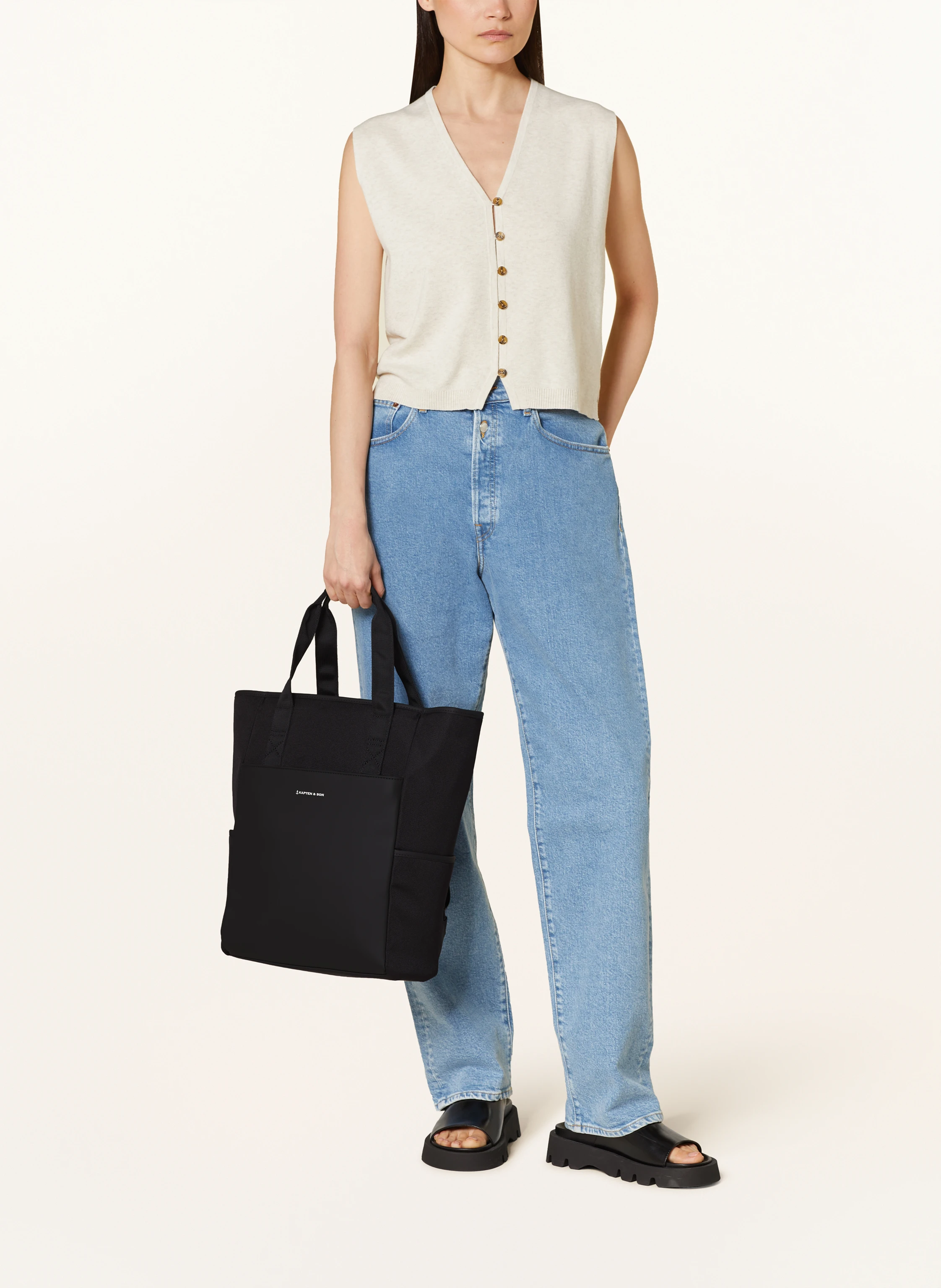 KAPTEN & SON Set LINDBY: Wickeltasche, Kulturtasche, Wickelunterlage und Buggy Straps
