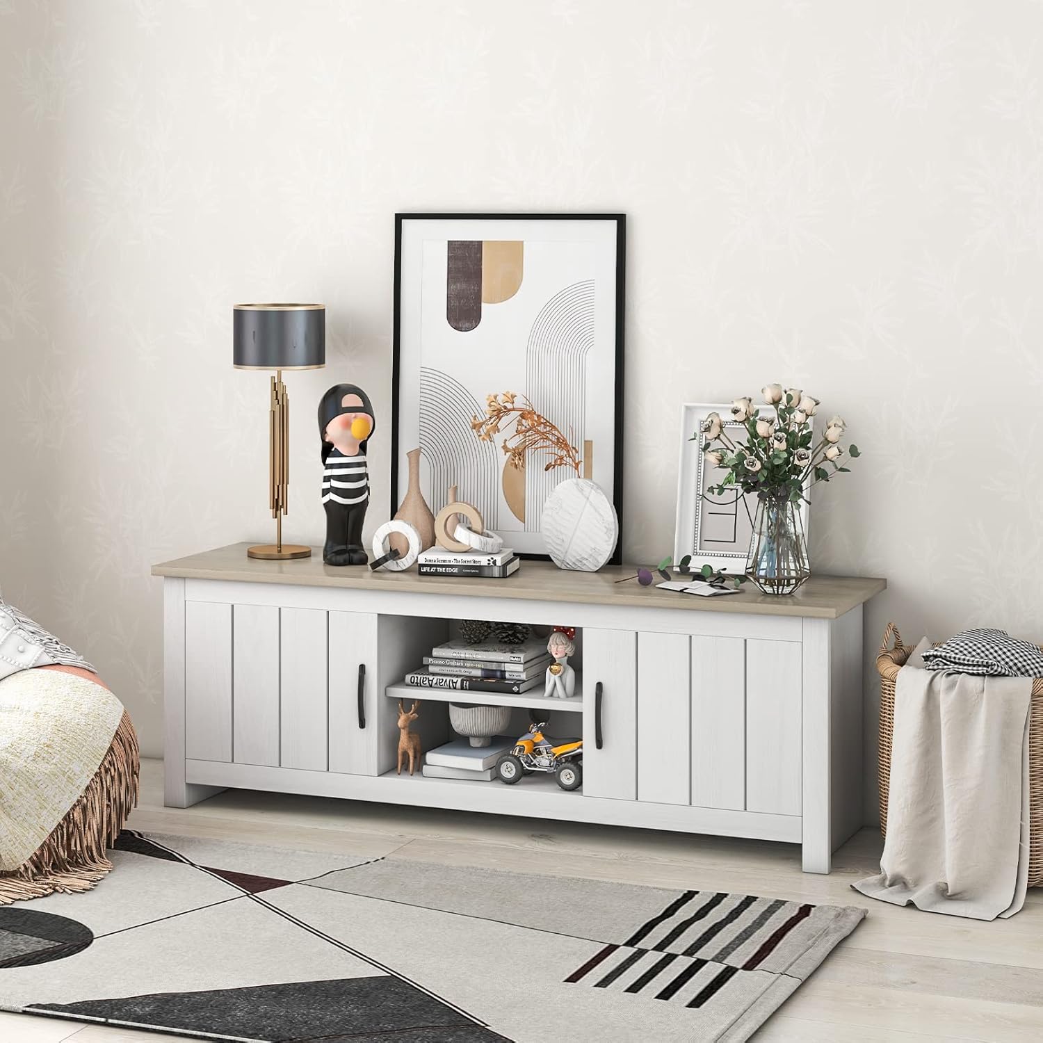 COSTWAY TV Schrank, Lowboard mit 2 Türen und offenen Regalen, TV Ständer für Fernseher bis 65 Zoll, Fernsehtisch, Fernsehschrank für Wohnzimmer, Schlafzimmer, 145 x 40 x 50 cm (Weiß + Grau)
