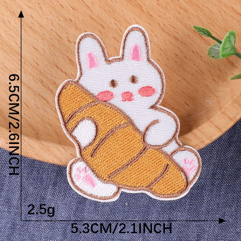 Embroidery Kingdom - Geborduurde applicatie met konijn (verschillende ontwerpen)