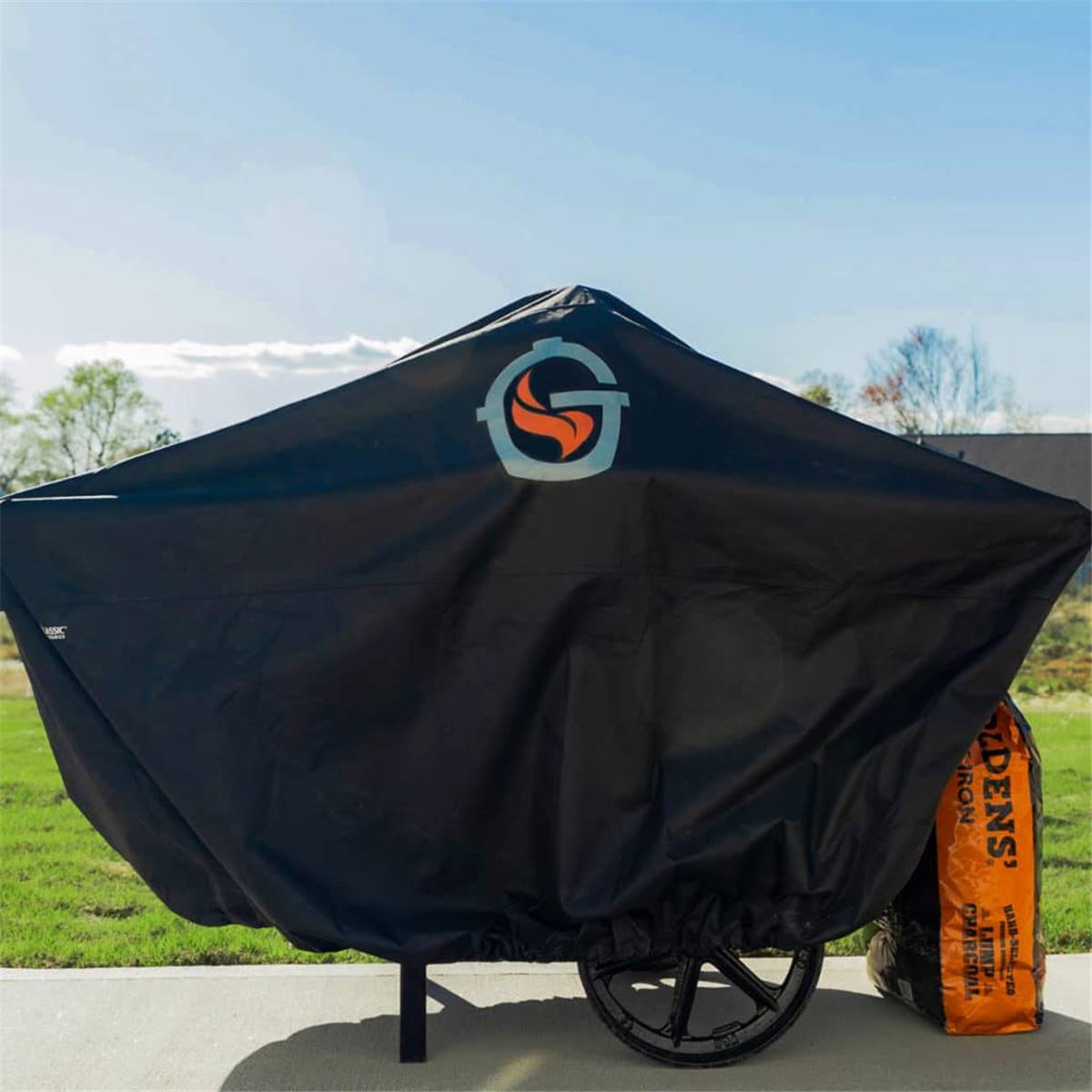 Housse pour kamado en fonte goldens avec chariot & étagères