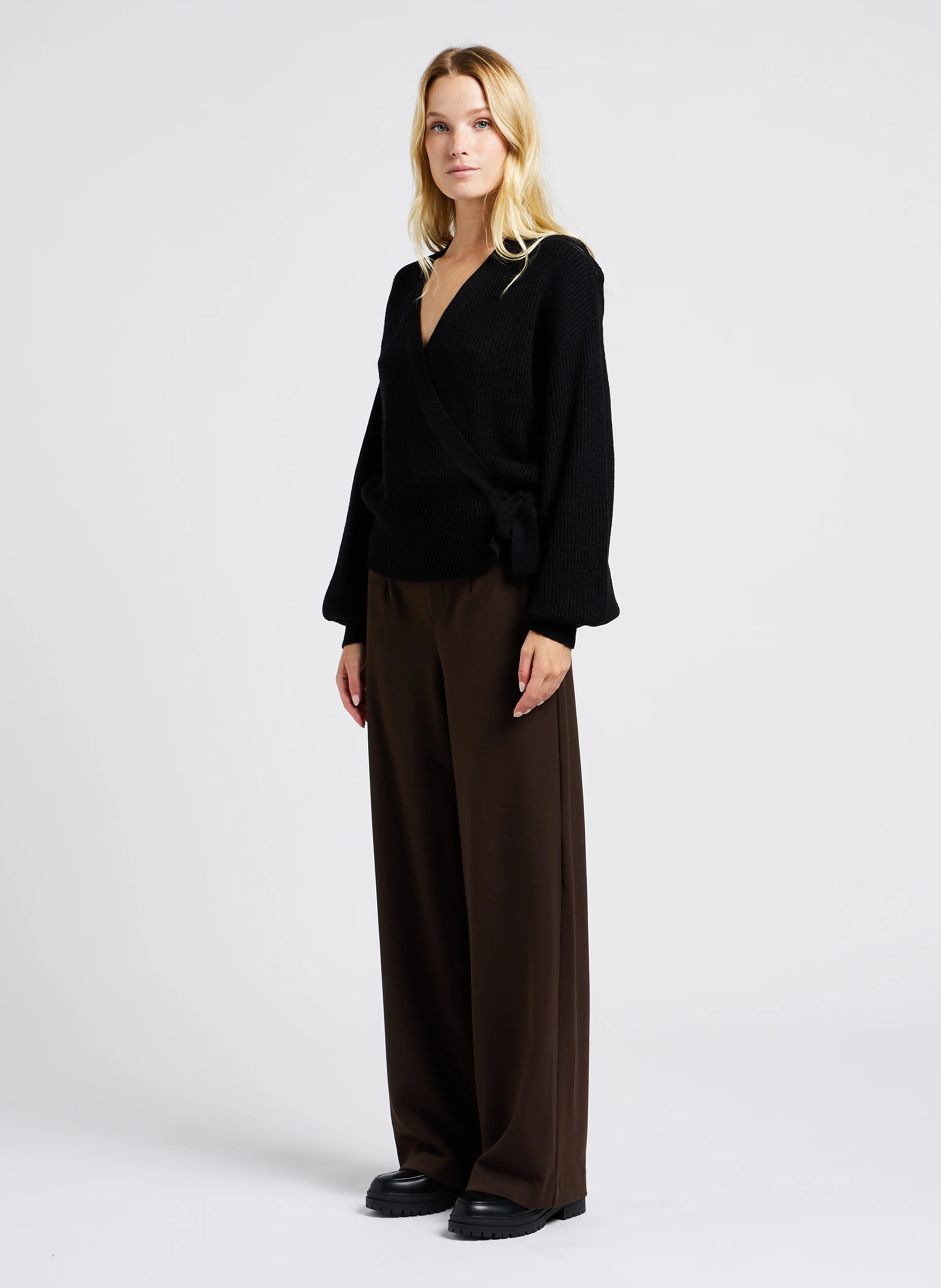 Pantalon fluide à pinces| Beige