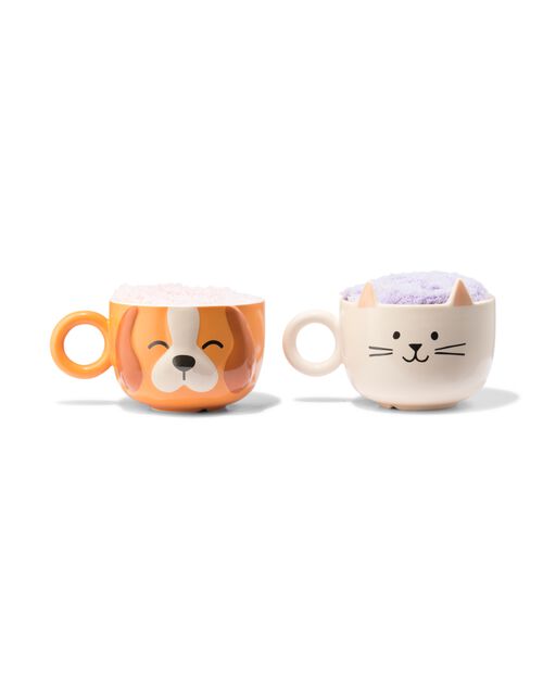Mug 500ml avec chaussettes en peluche