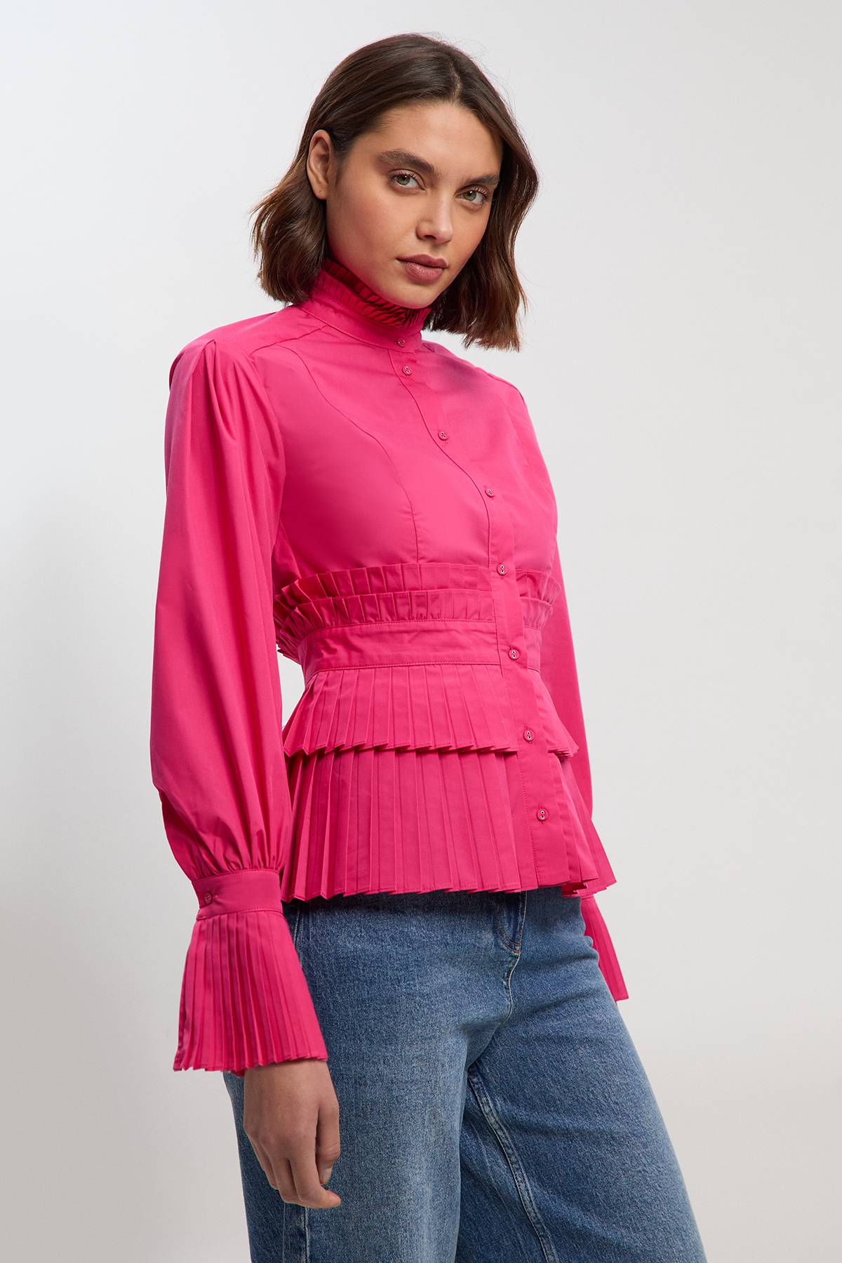 KarenMillen Blouse Tissée à Manches Longues en Popeline de Coton avec Détails de Volants Étagés