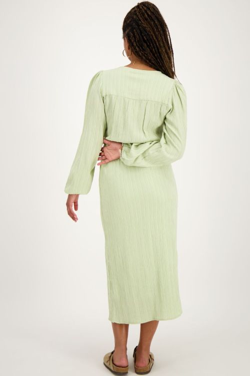 Groene crinkle midi jurk met overslag