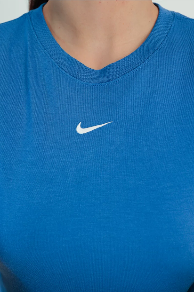 Nike Sportswear Essential Crop Damen T-Shirt