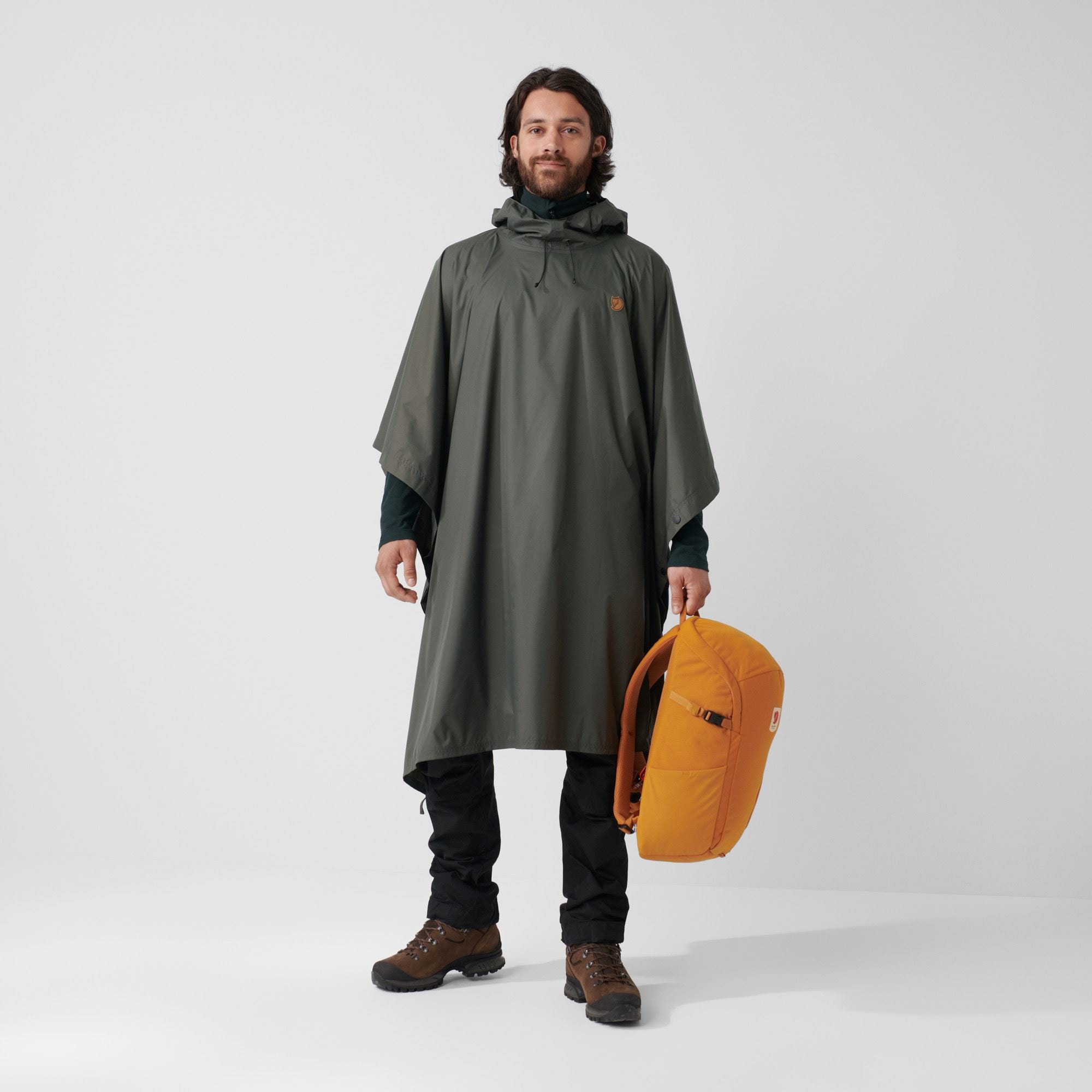 Fjällräven Poncho for regnværsdager på nett