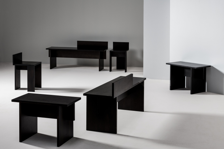 Serax Juliette by Marie Michielssen bank small donkerbruin