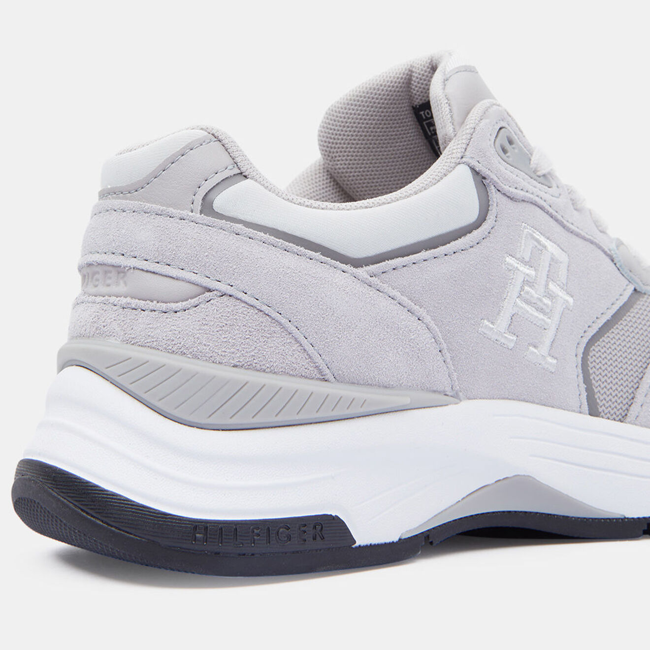 Tommy Hilfiger Baskets running en Velours de Cuir Monogramme Preppy grises