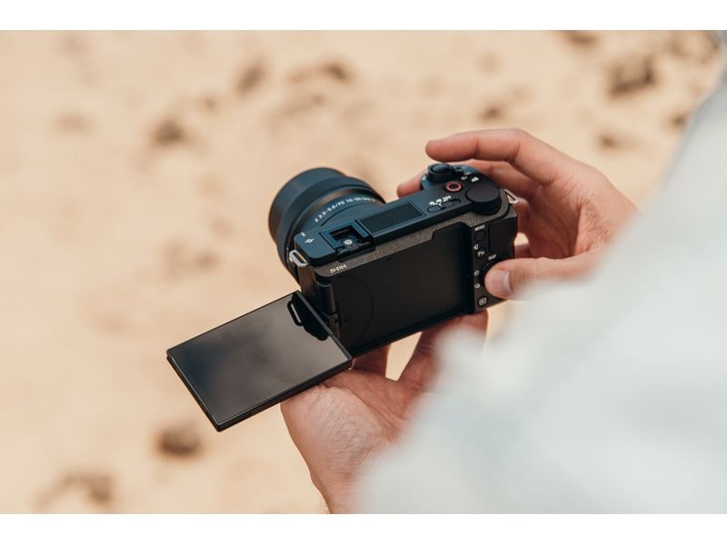 Sony Fotokamera Alpha ZV-E10 II SELP16502 Kit Kompakte Kamera für Vlogs mit 16-50mm Objektiv mit leistungsstarkem Powerzoom