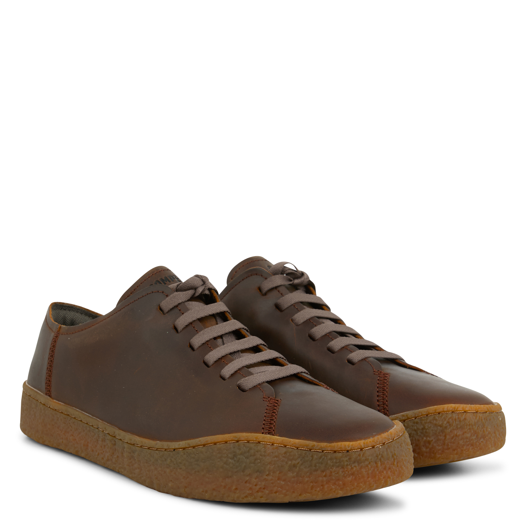 PEU TERRENO - Baskets basses en cuir | Marron