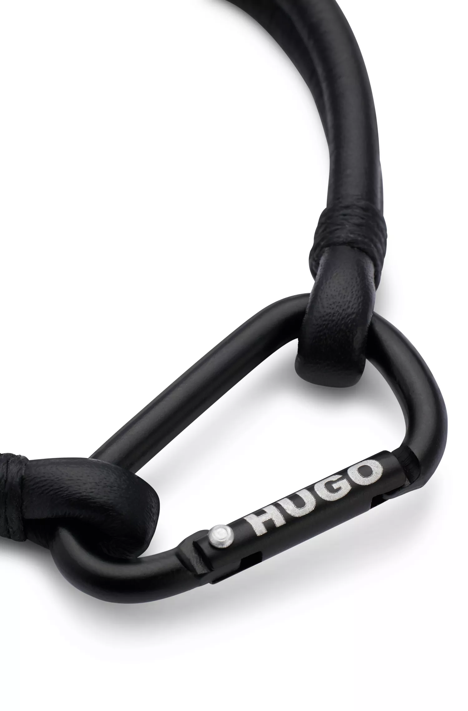 Bracelete HUGO em couro napa italiano vermelho com fecho de mosquetão com a marca.