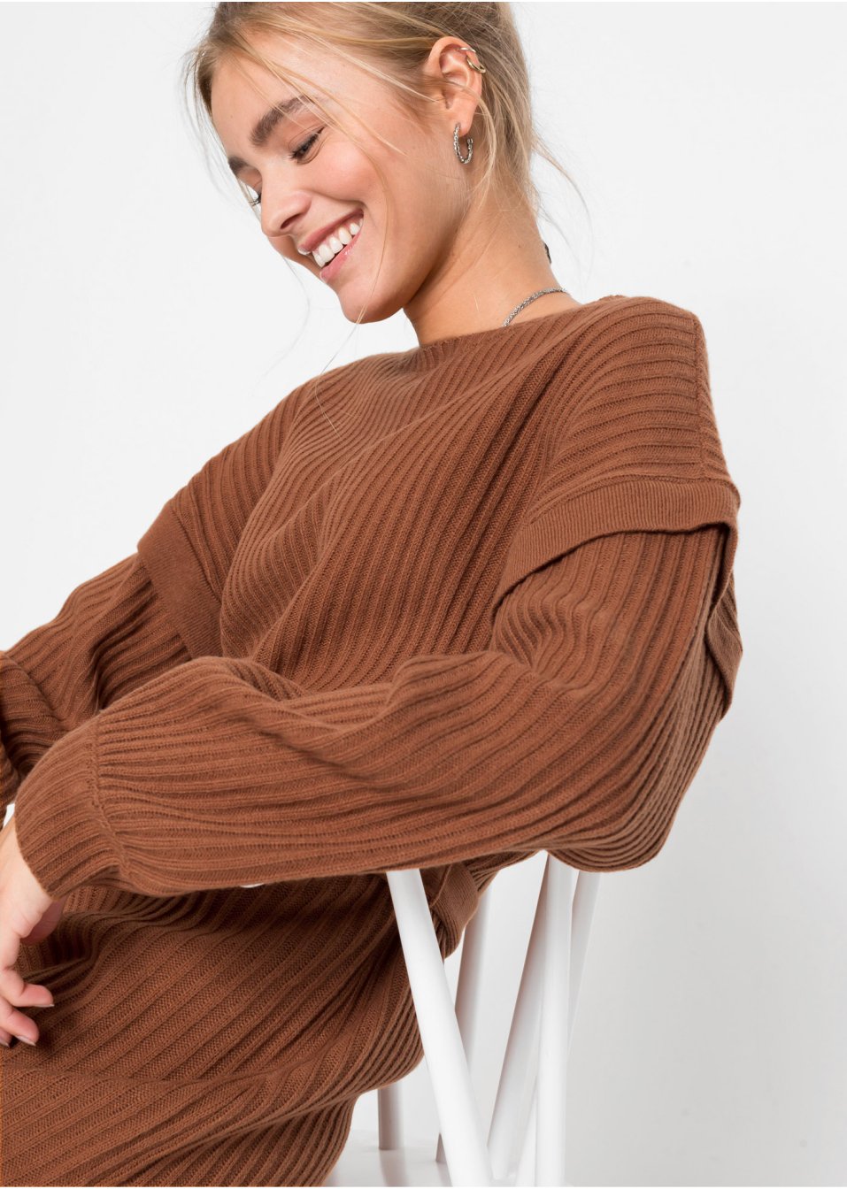 Robe en maille avec lien à nouer