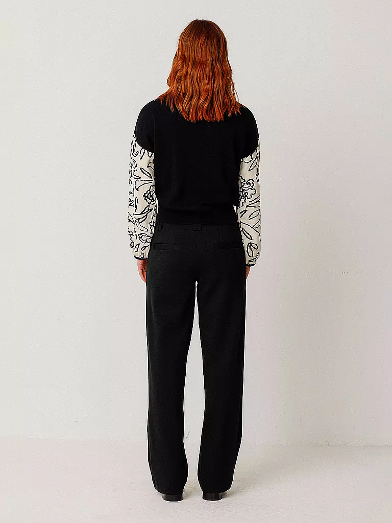 SKFK Pullover AITZA schwarz