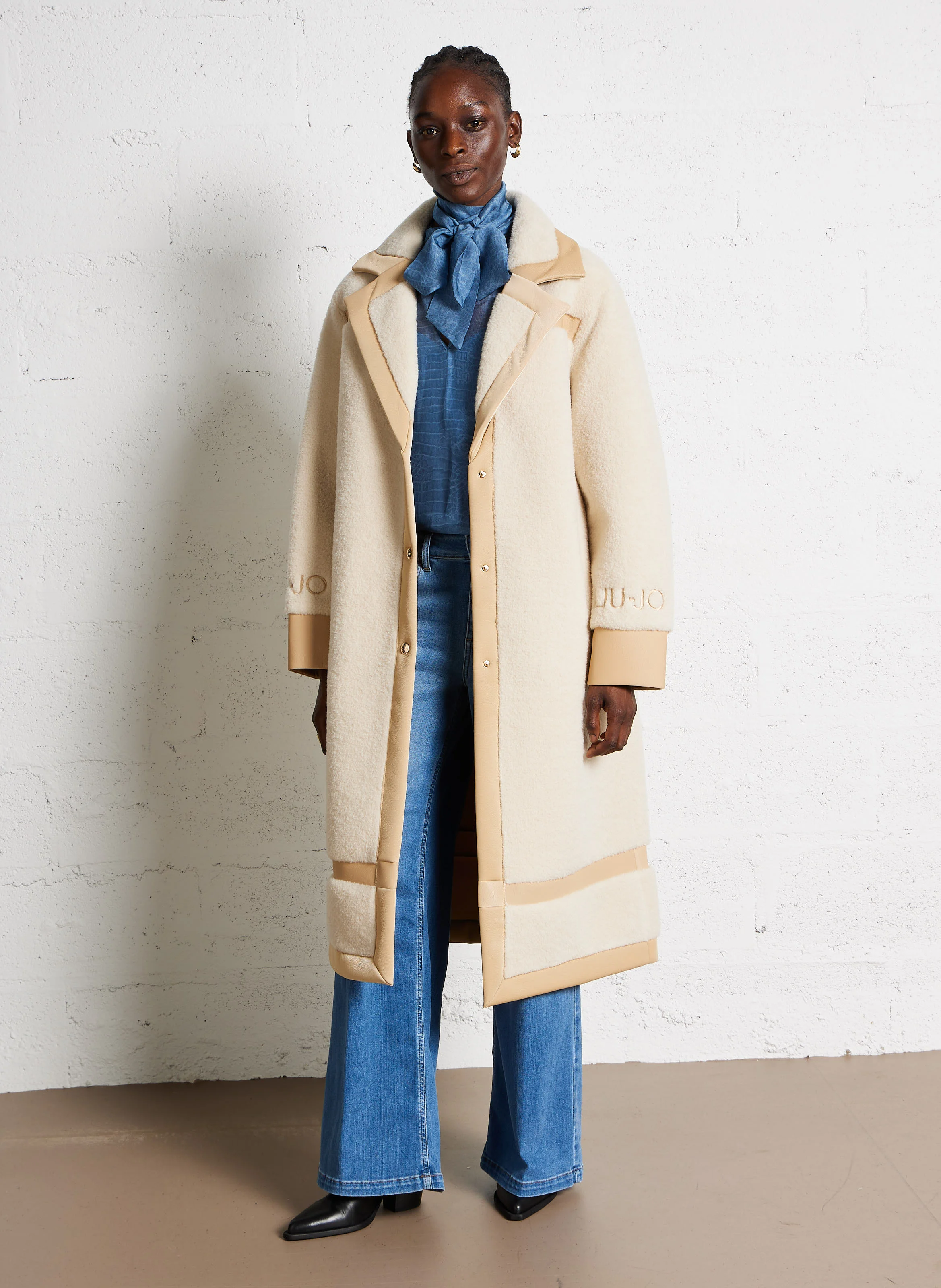 Manteau droit à col tailleur | Beige