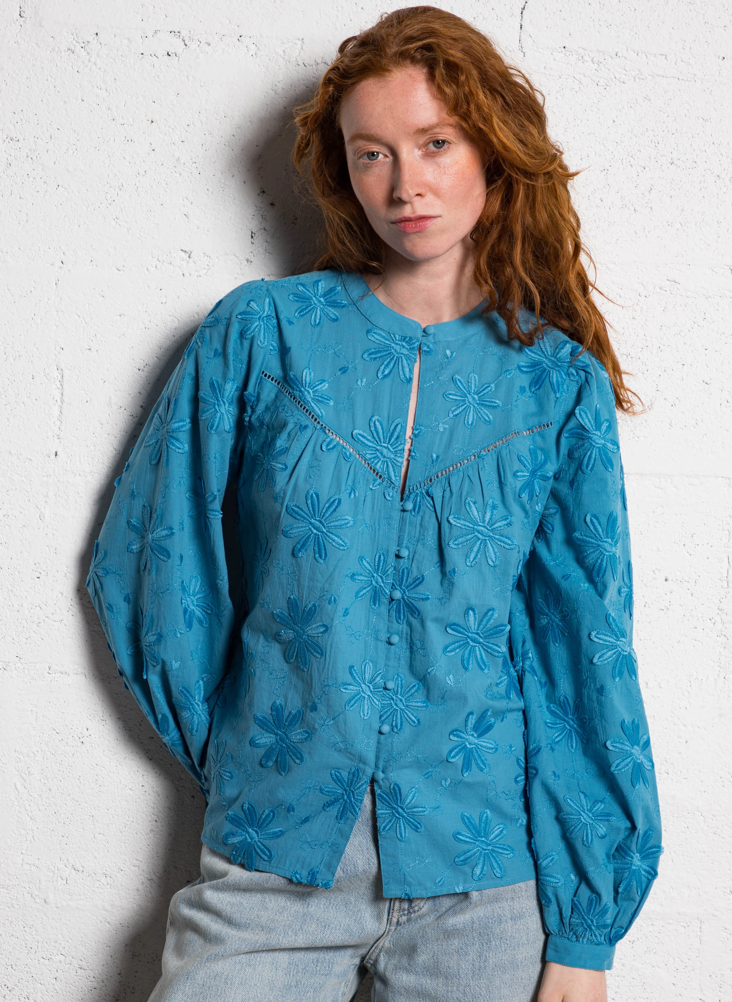 FIORE - Chemise droite brodée en coton | Bleu
