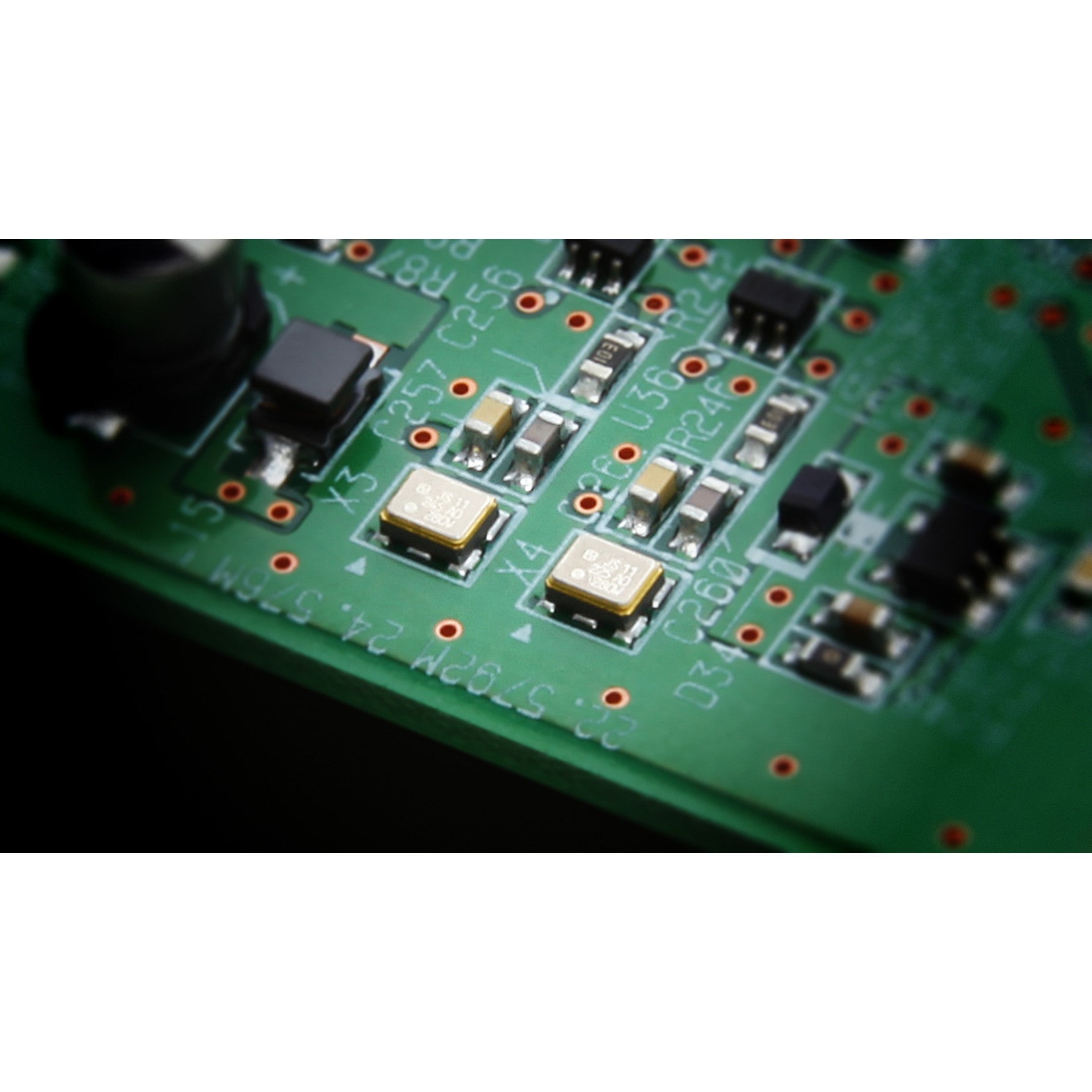 Tascam DA-3000SD 2-kanaals DSD/PCM master recorder & AD/DA converter