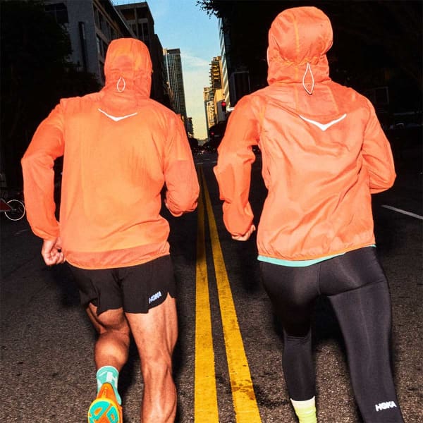 Veste trail HOKA ONE ONE SKYFLOW JACKET VIZ ELECTRIC TANGERINE