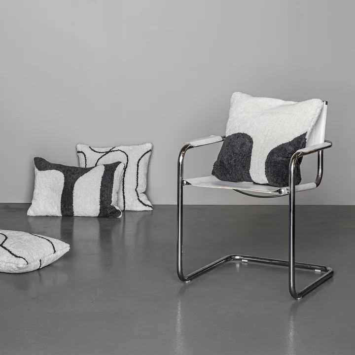 Mette Ditmer - Figura Kissenbezug, getuftet, 40 x 60 cm, off-white