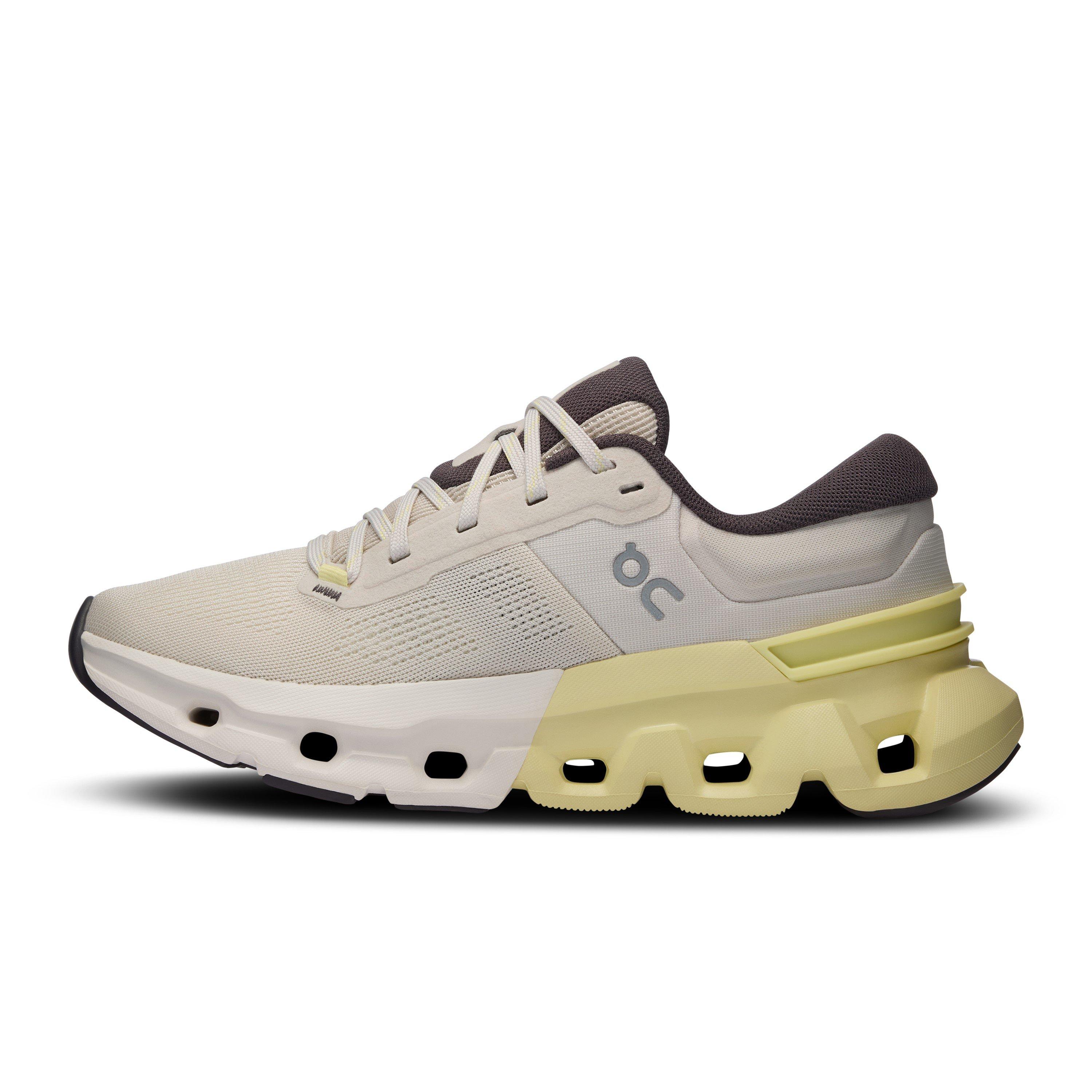 On Cloudflyer 5 Shoes Womens