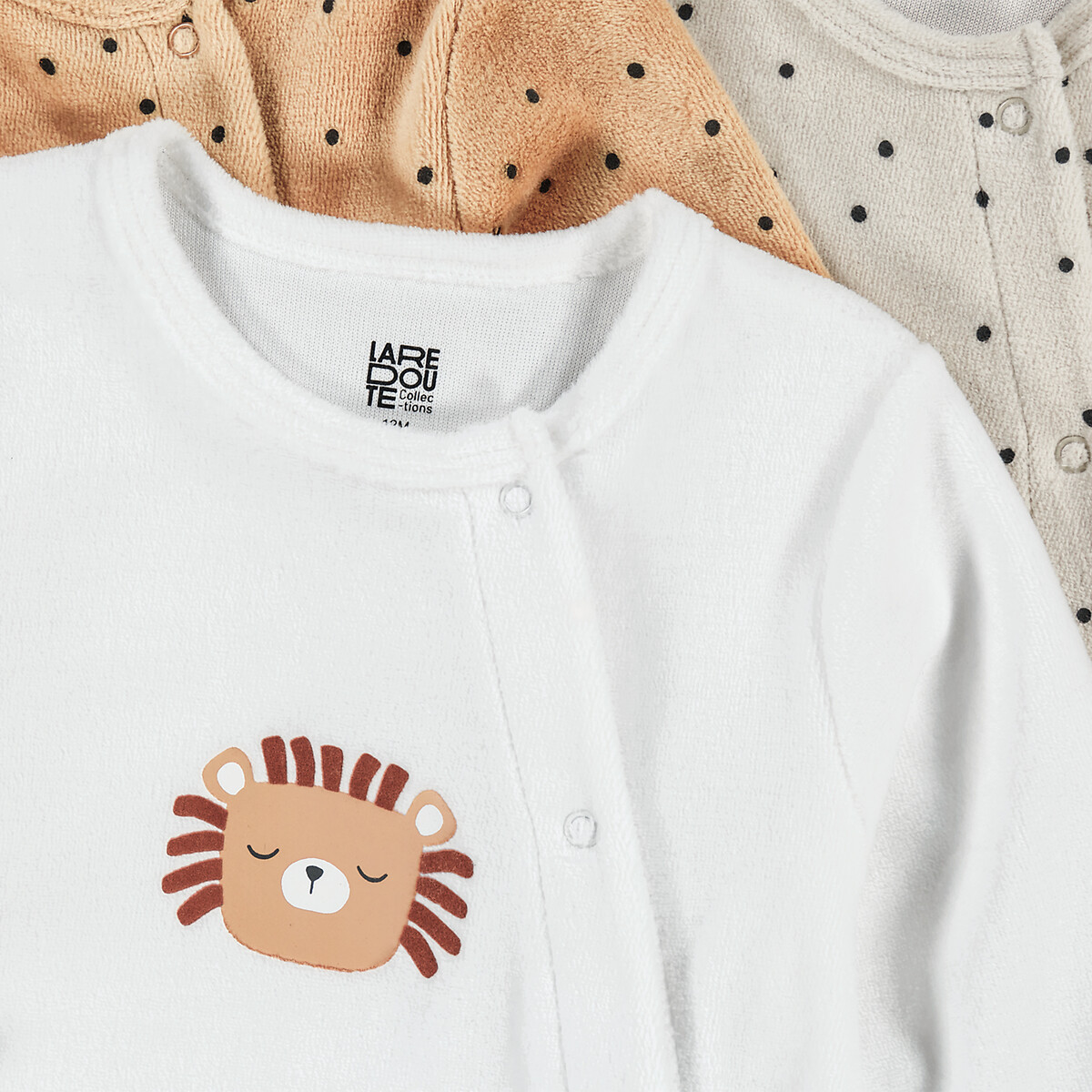 COLEÇÃO LA REDOUTE<br>Conjunto de 3 pijamas de veludo com estampa de bolinhas e leão