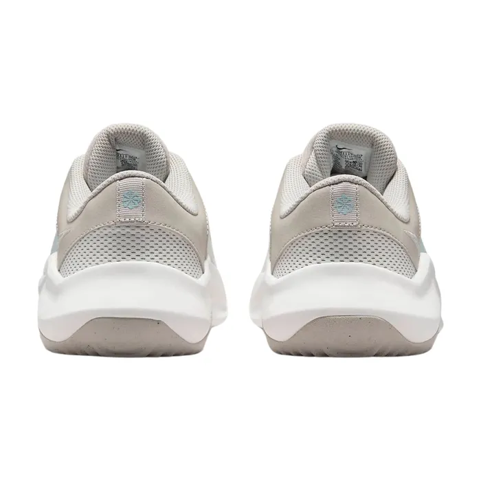 Nike Legend Essential 3 Schoenen Dames