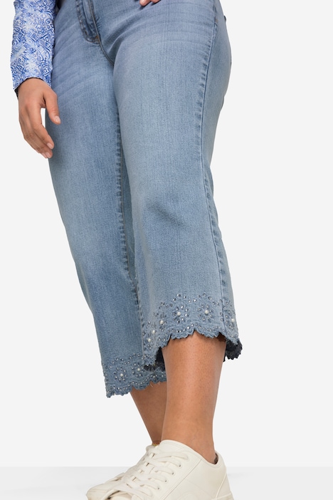 7/8-Jeans, Flared Fit, Lochstickerei, Zierperlen am Schlagsaum, 5-Pocket