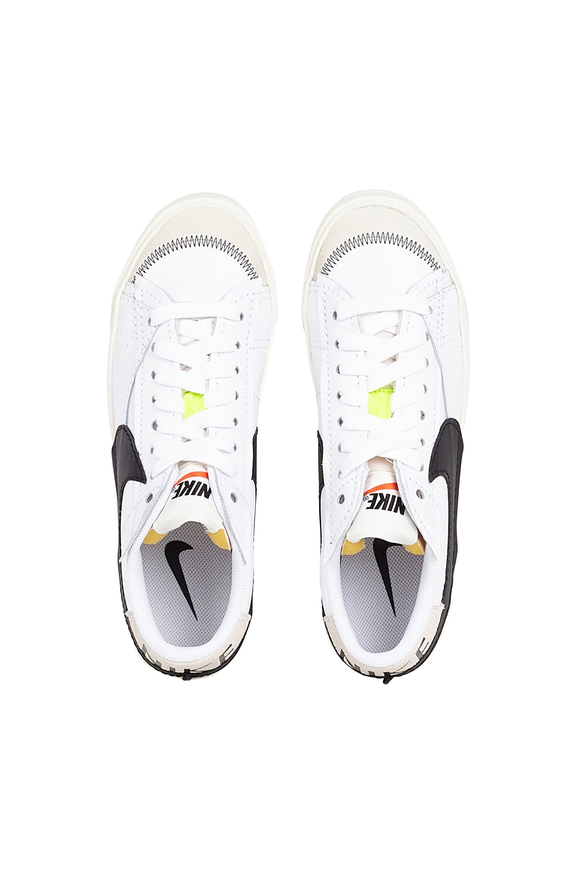 NIKE Baskets basses BLAZER LOW 77 JUMBO Blanc