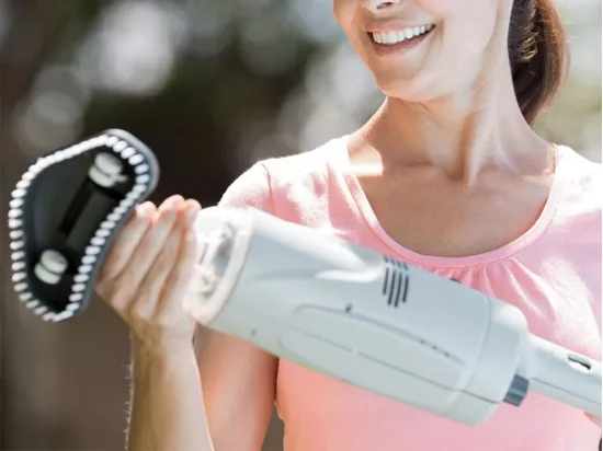 Aspirateur nettoyeur piscine spa a batterie rechargeable