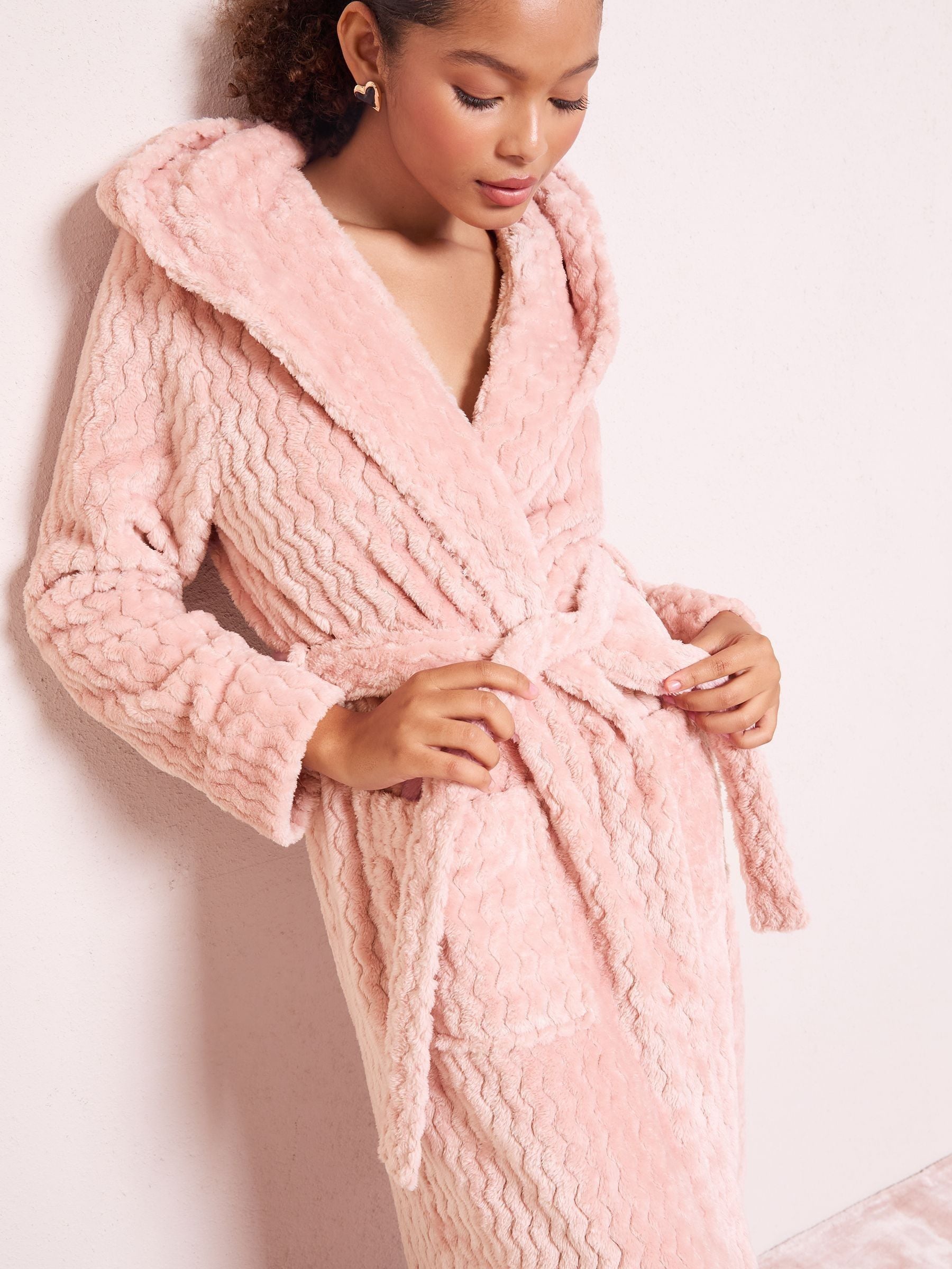 Friends Like These Chevron Cable Robe