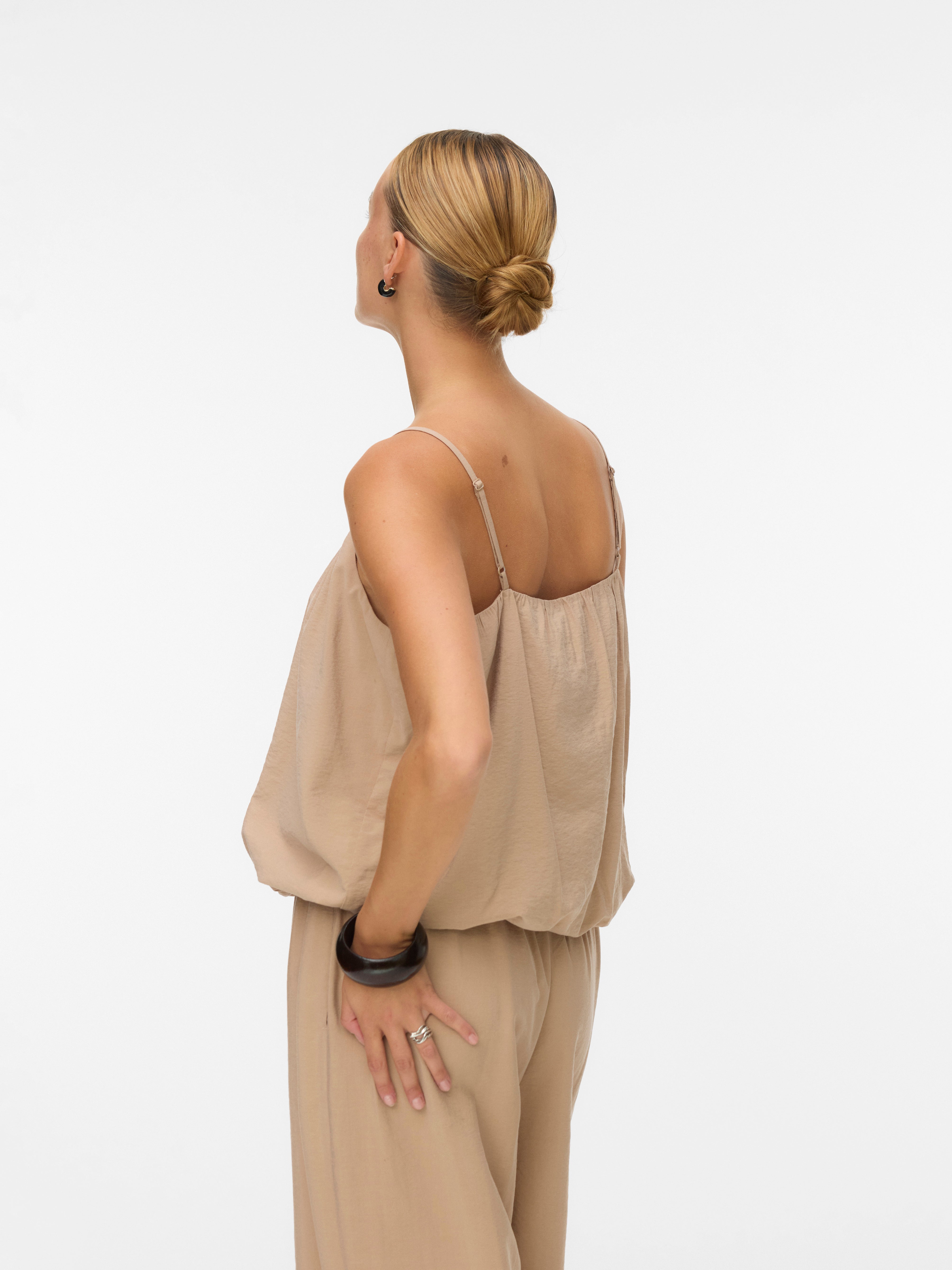AWBLAIRE Top