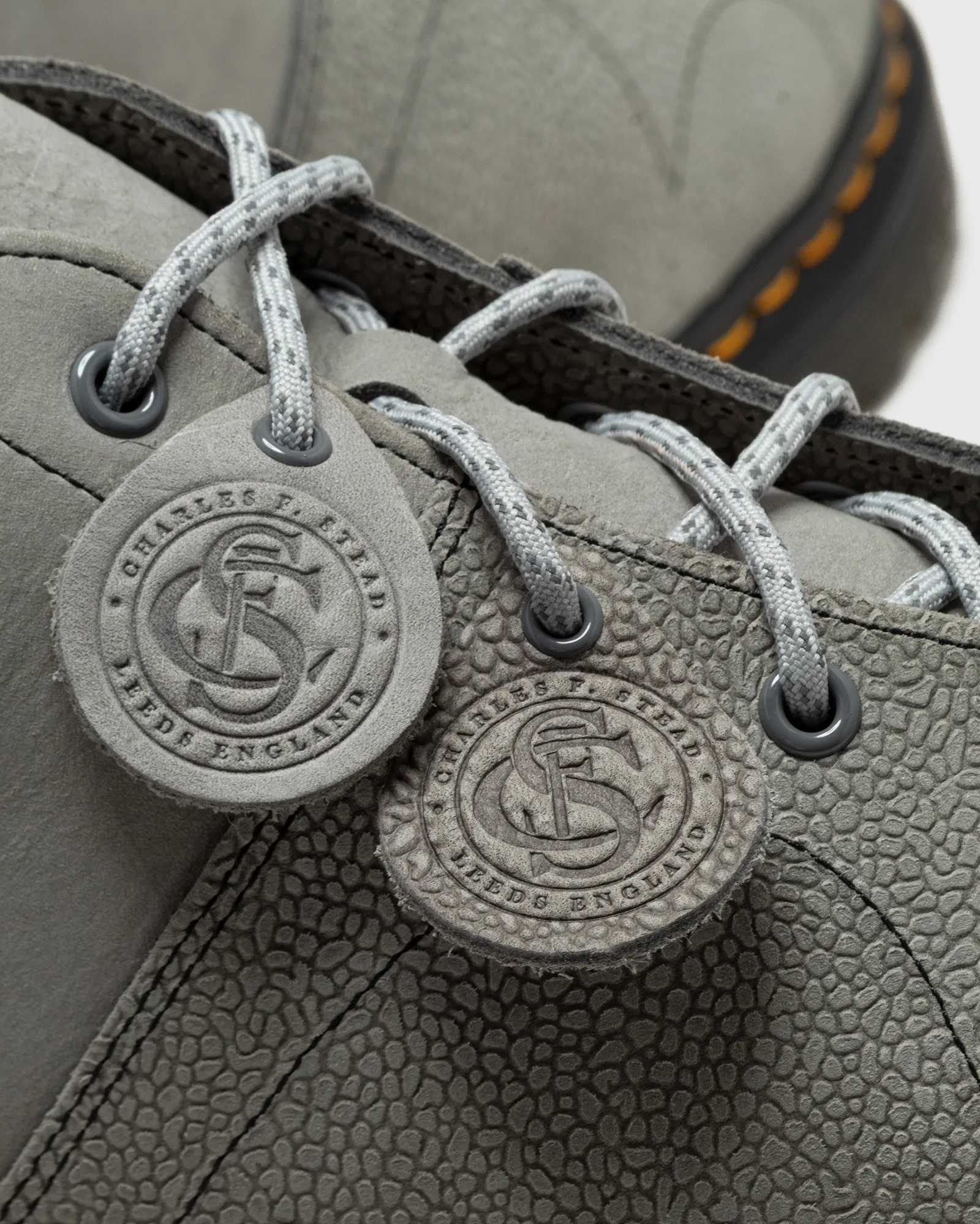 Dr.Martens Church Mid Grey Nubuck Shoulder+Nubuck Pebble Emboss