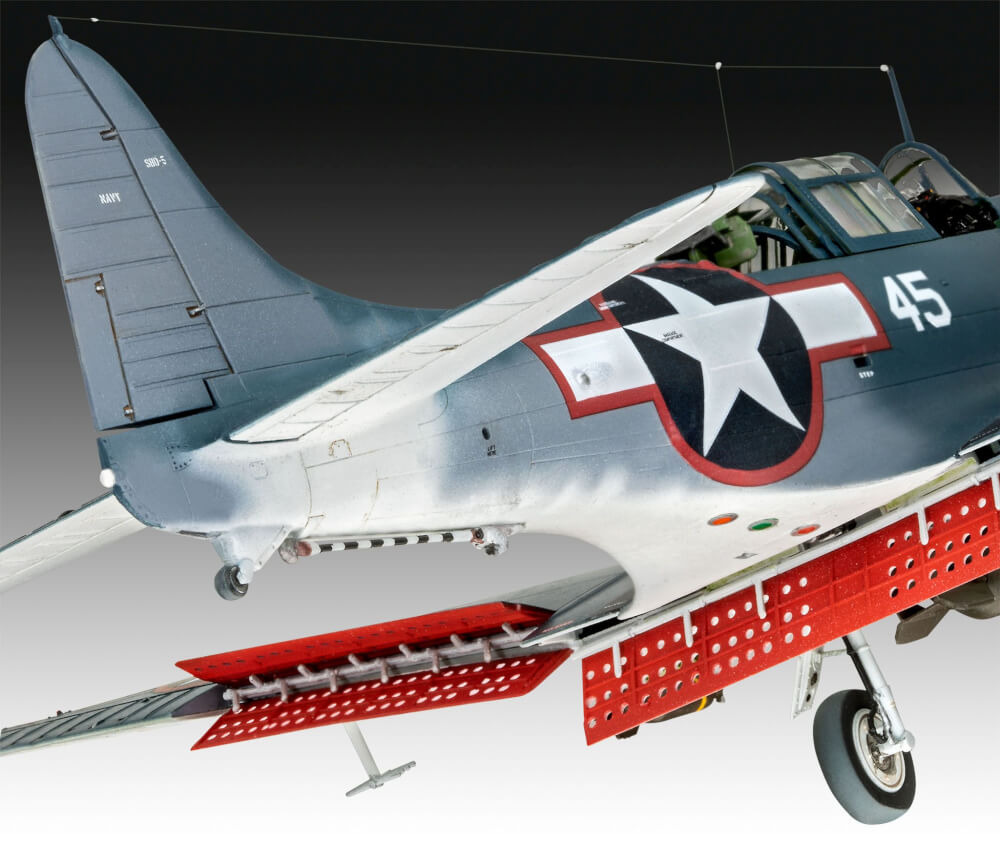 SBD-5 Dauntless , Revell Modellbausatz
