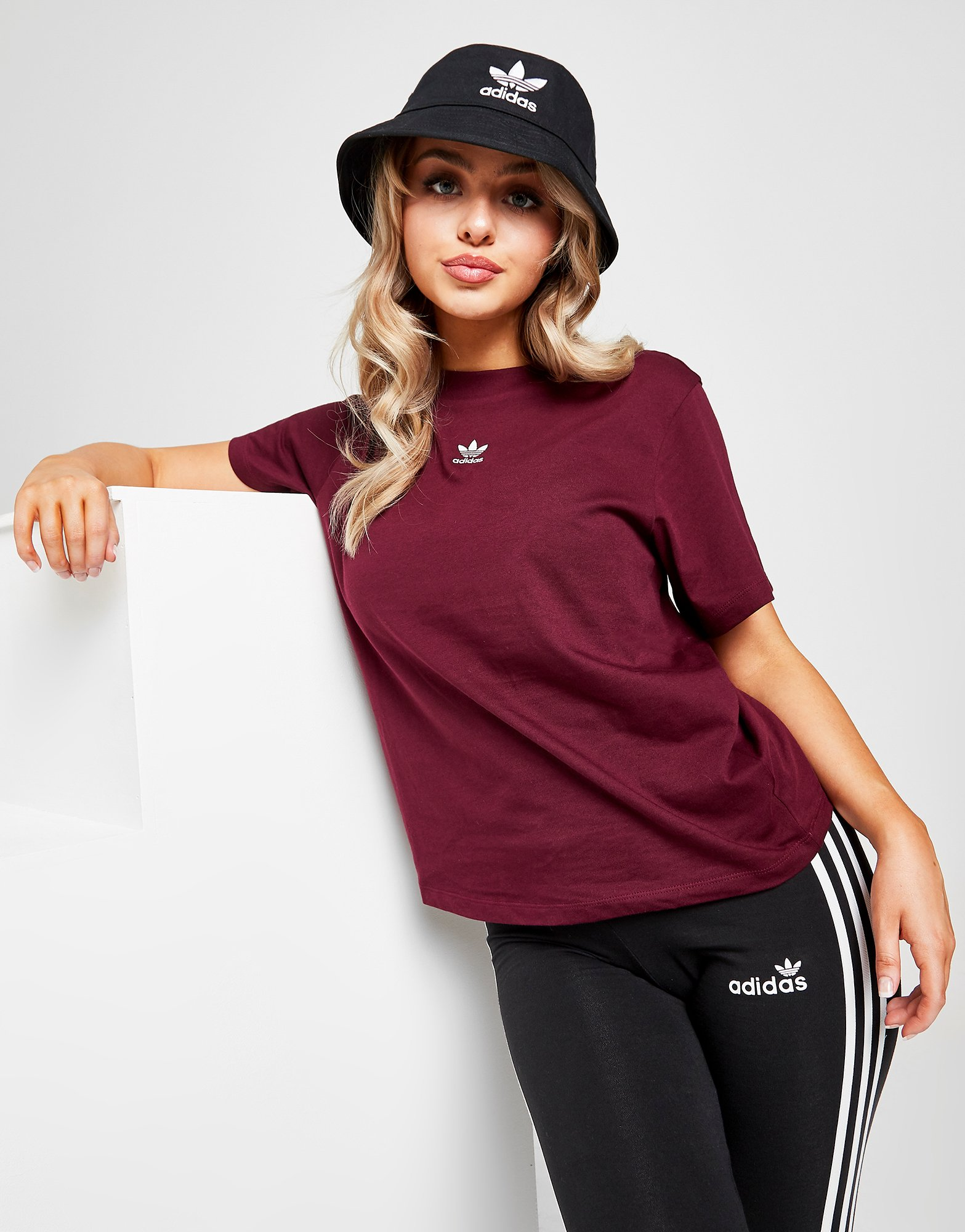 adidas Originals T-Shirt Essential Trêfle Boyfriend Femme