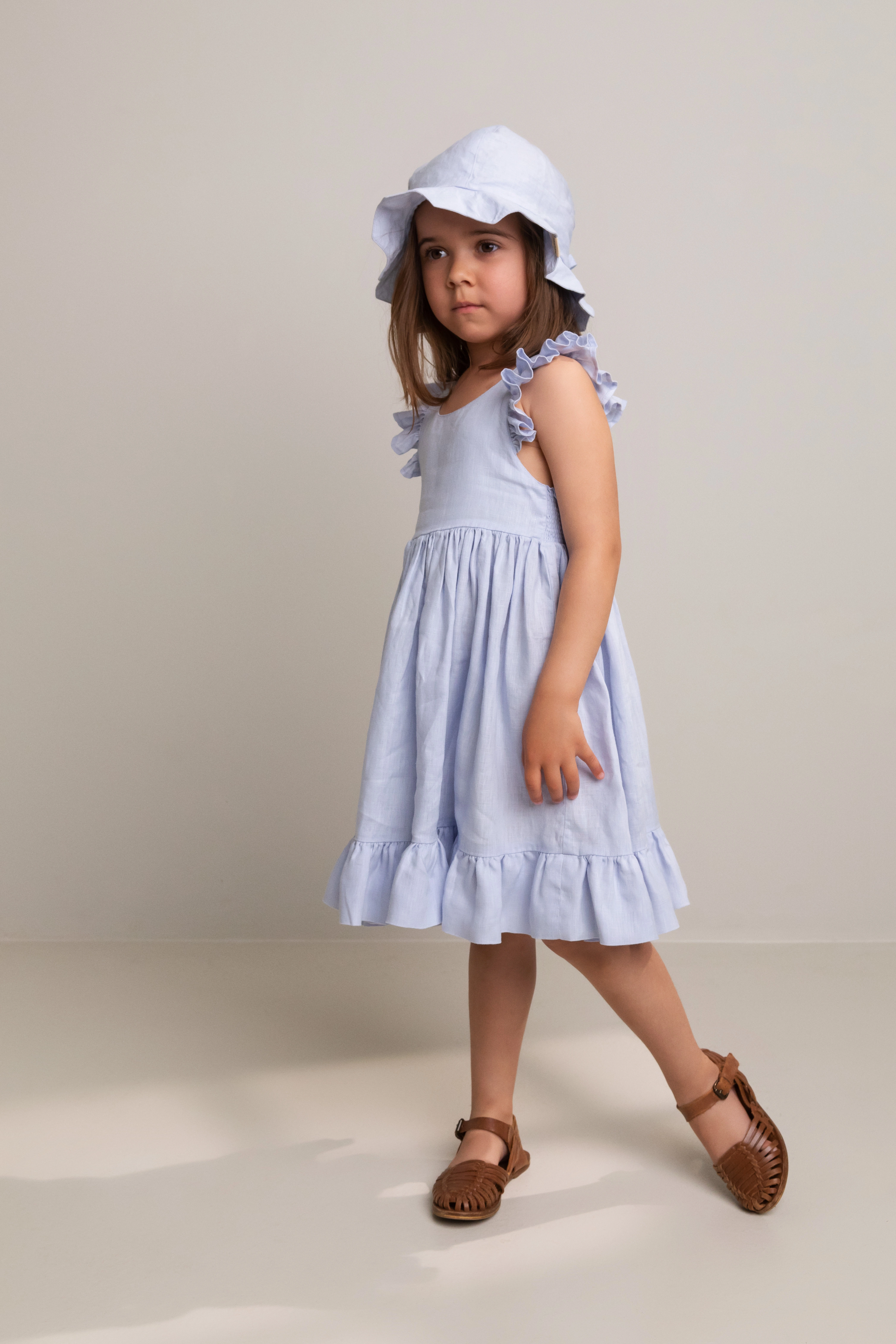 Kleid DANITA FRILL ärmellos in blue mist