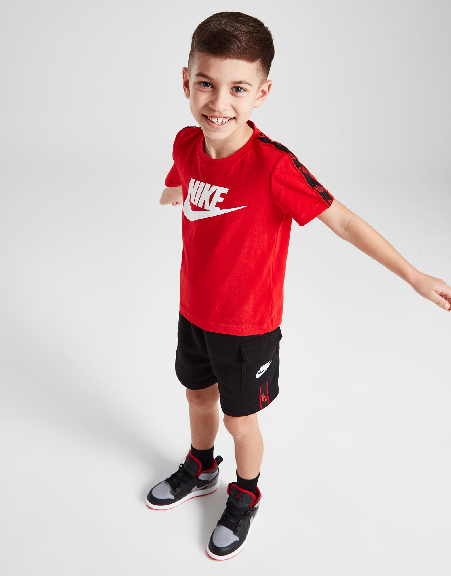 Nike Ensemble T-shirt/Short Cargo Enfant