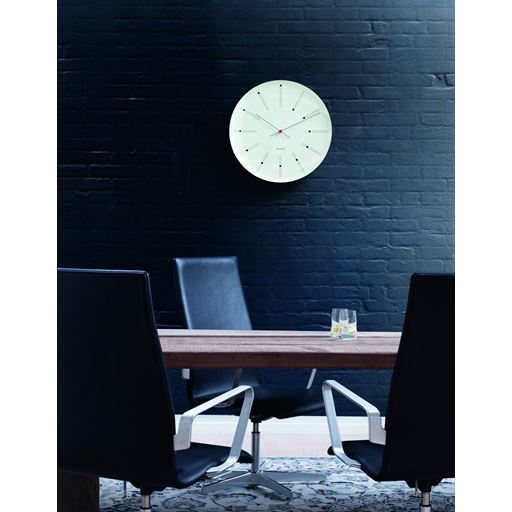 Arne Jacobsen Bankers Vægur, Hvid, Ø48 cm