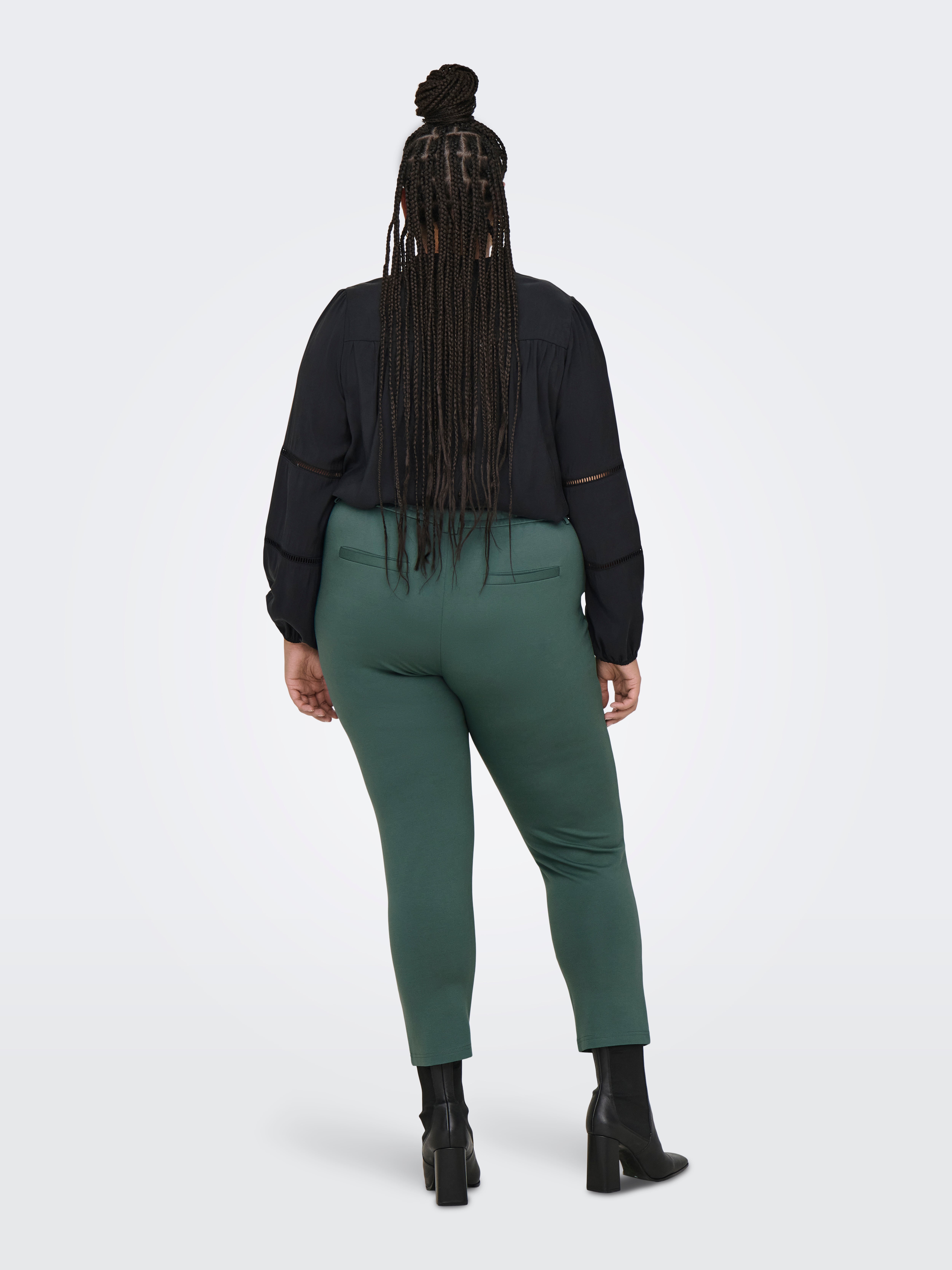 CARGOLDTRASH Mittlere Taille Normal geschnitten Hose Dark Forest