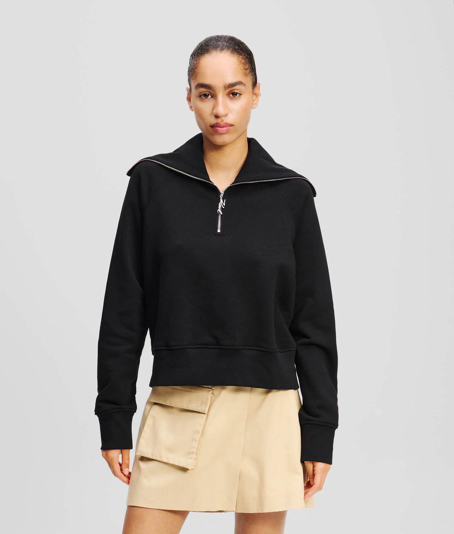 SWEATSHIRT À DEMI FERMETURE ÉCLAIR - Noir