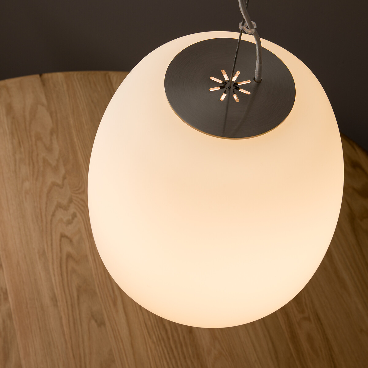 AM.PM<br>Luminária pendente em vidro fosco, formato alongado, Raeyes