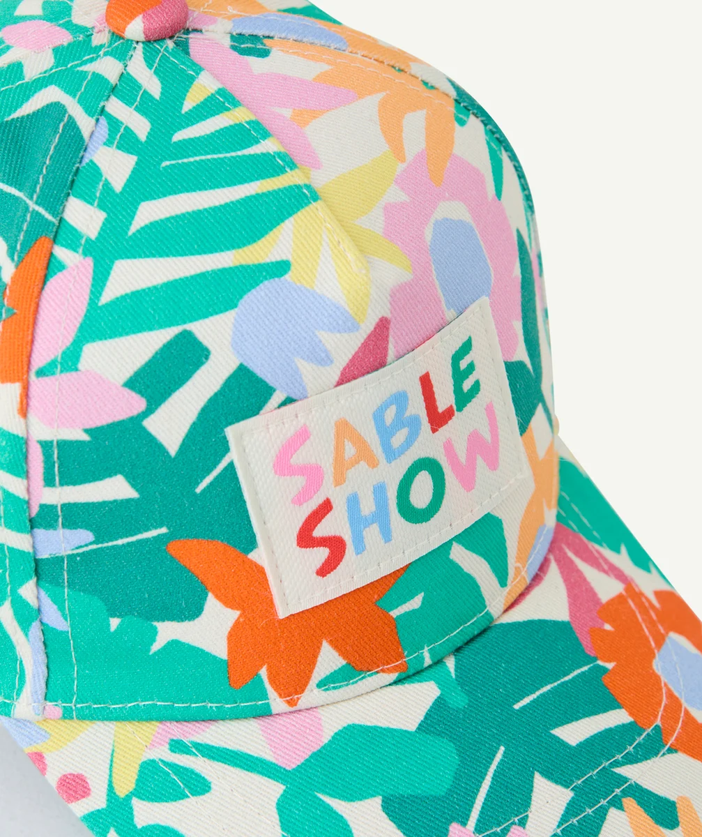 casquette bébé fille colorée avec imprimé feuilles et message