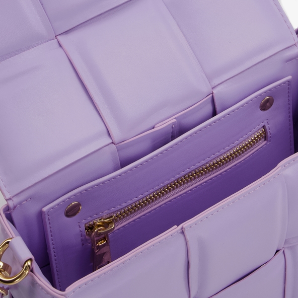 Lila dames tas met gewoven buitenkant