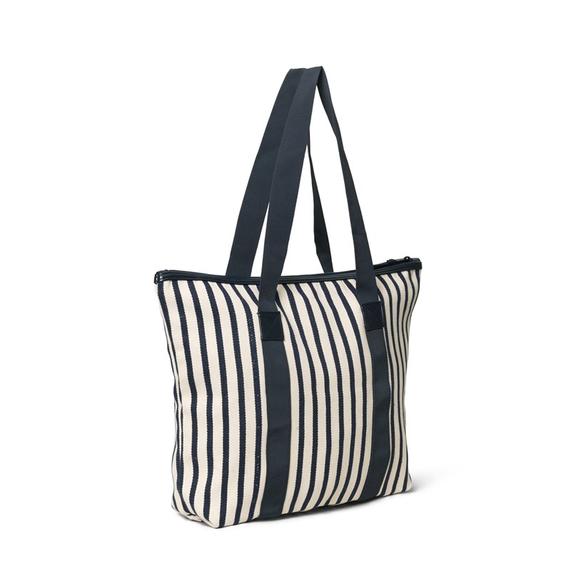 DAY ET<br>Shopper Day GW J Beachy M