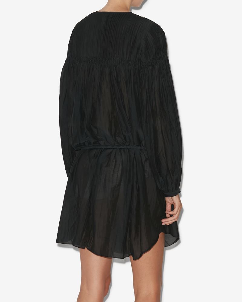 ROBE ADELIANI