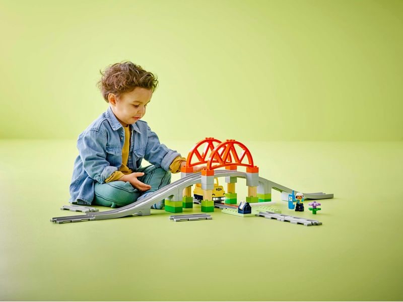 LEGO® DUPLO® Eisenbahnbrücke und Schienen 10426 Kreatives Erweiterungsset