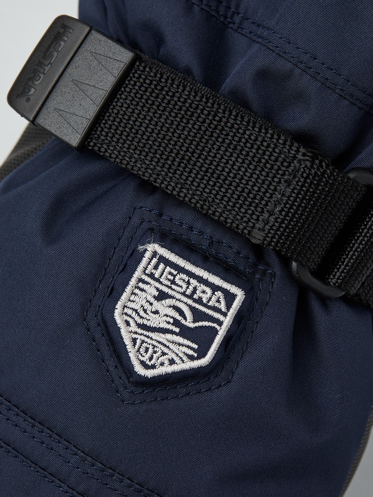 Hestra Gore-Tex Gauntlet Jr. Mitt<br>Varm og vanntett vott til junior!