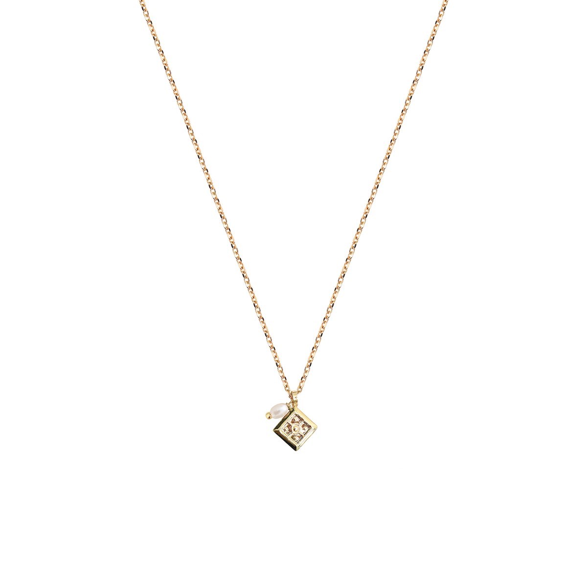 Collier médaille carrée doré à l'or fin 24K NEW CLÉA