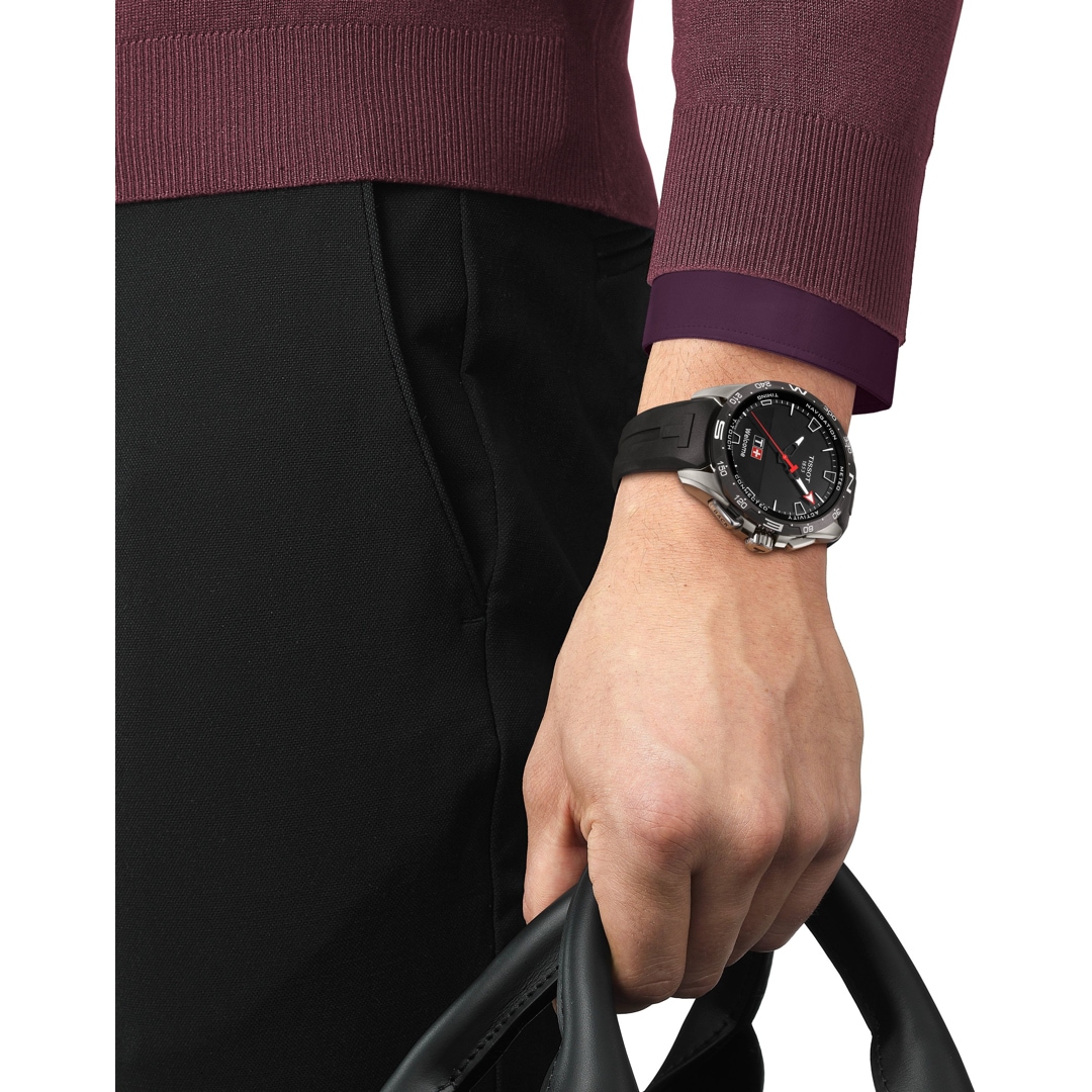Tissot T-Touch Connect Solar Smartwatch Titan mit schwarzem Kautschukarmband